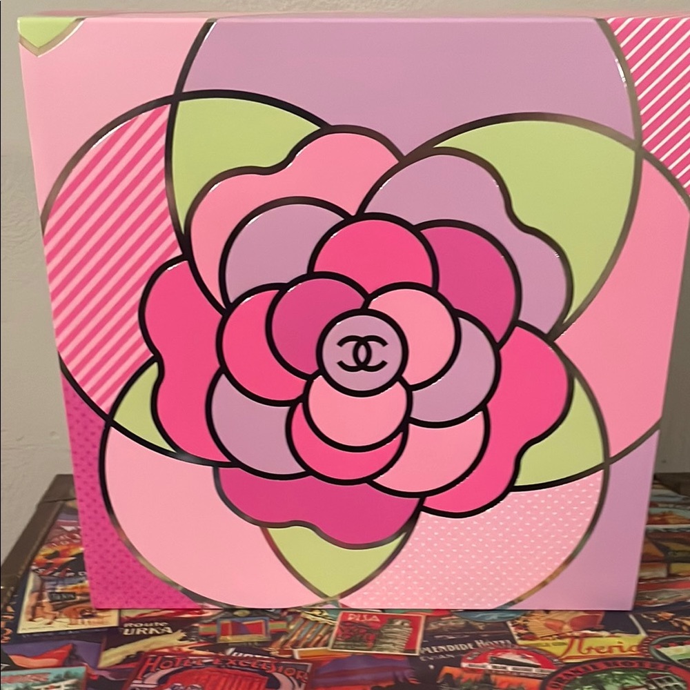 CHANEL Pink and Green Floral Art box sleeve with box
(Empty box and sleeve)